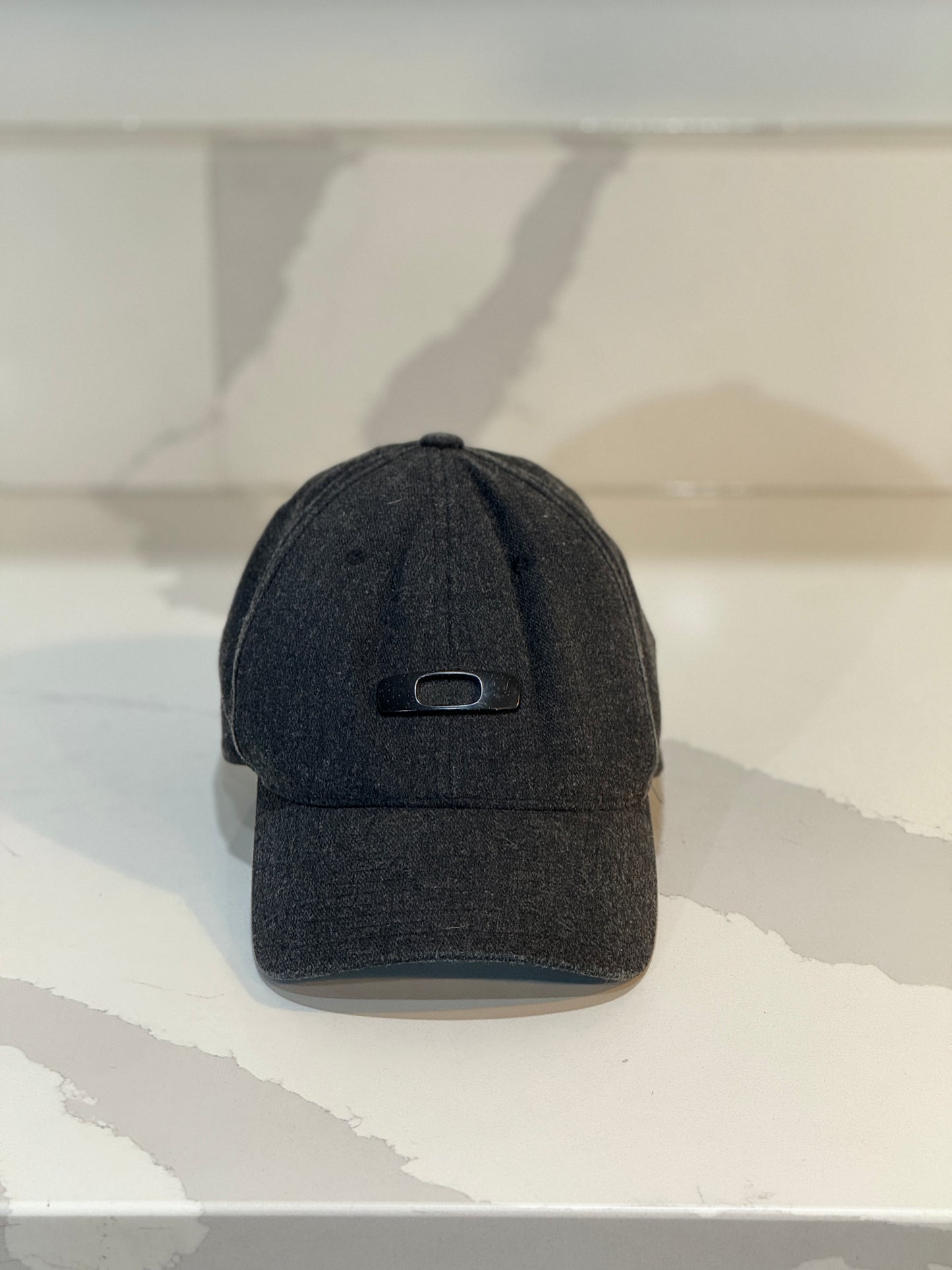 Black Oakley Hat