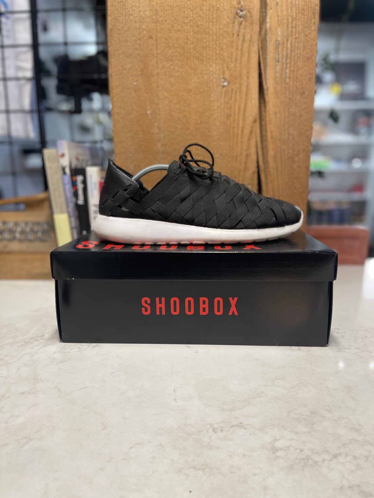 Nike Roshe Run Woven Men's Running Shoes (Size 12)