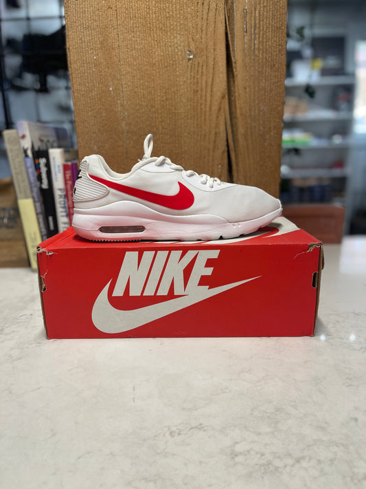 Nike White and Red Roshe
